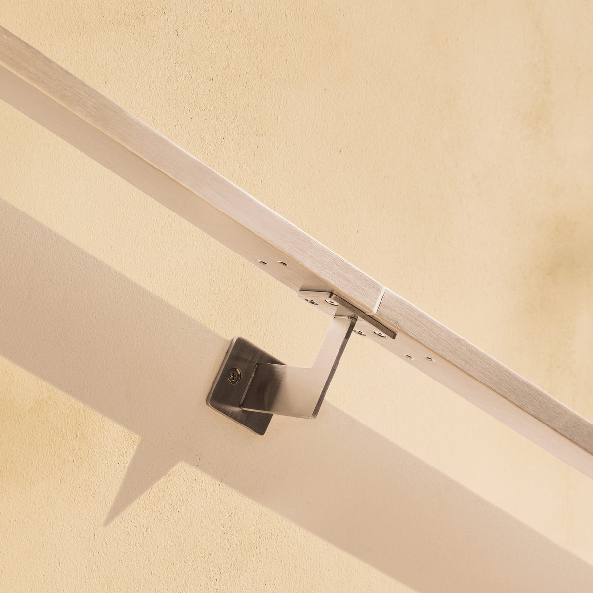 Handlauf OBLONG mit EDGE