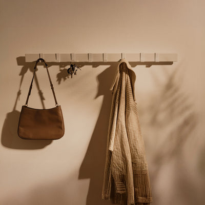 SQUARE hook rail