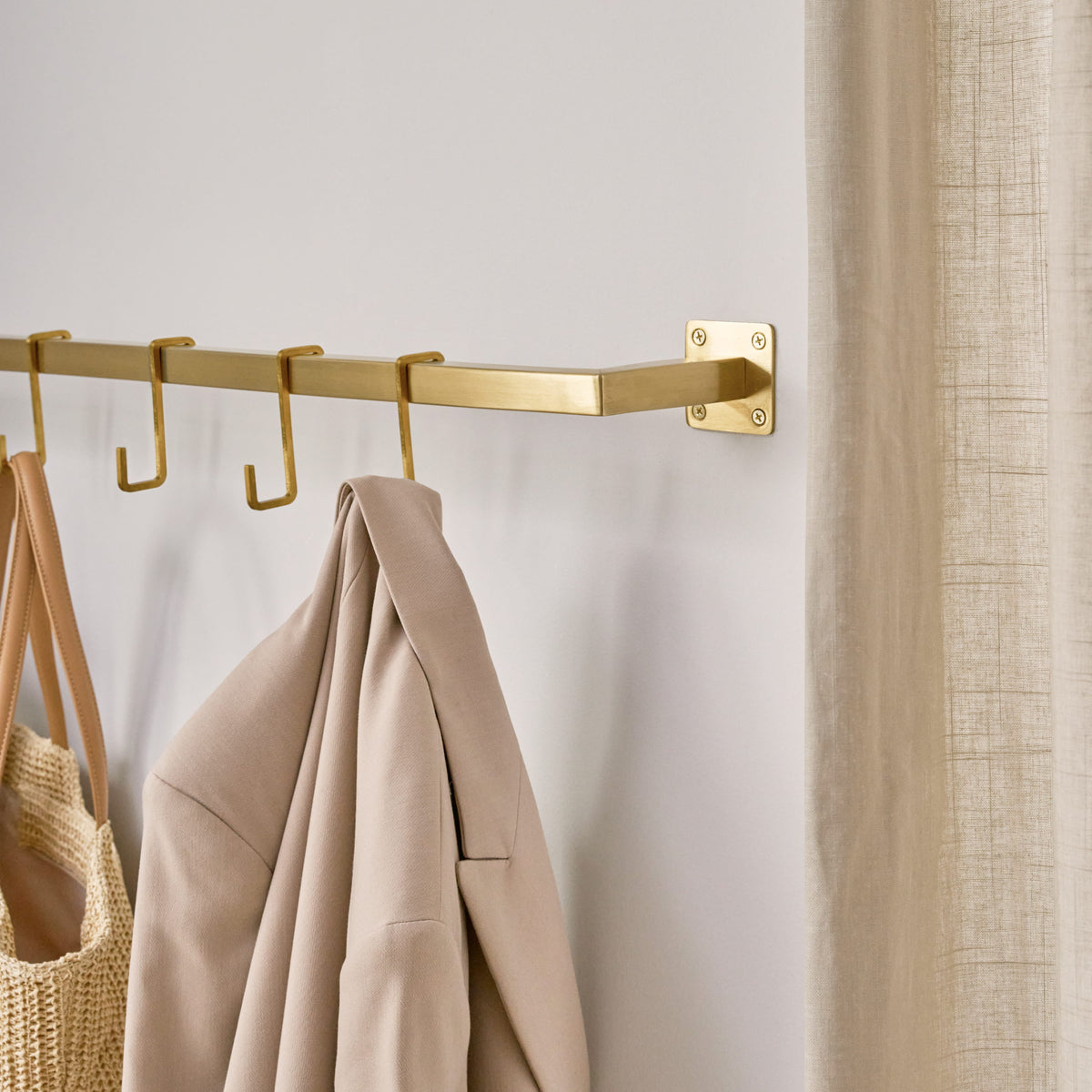 Clothes rail RECHTECK Wall