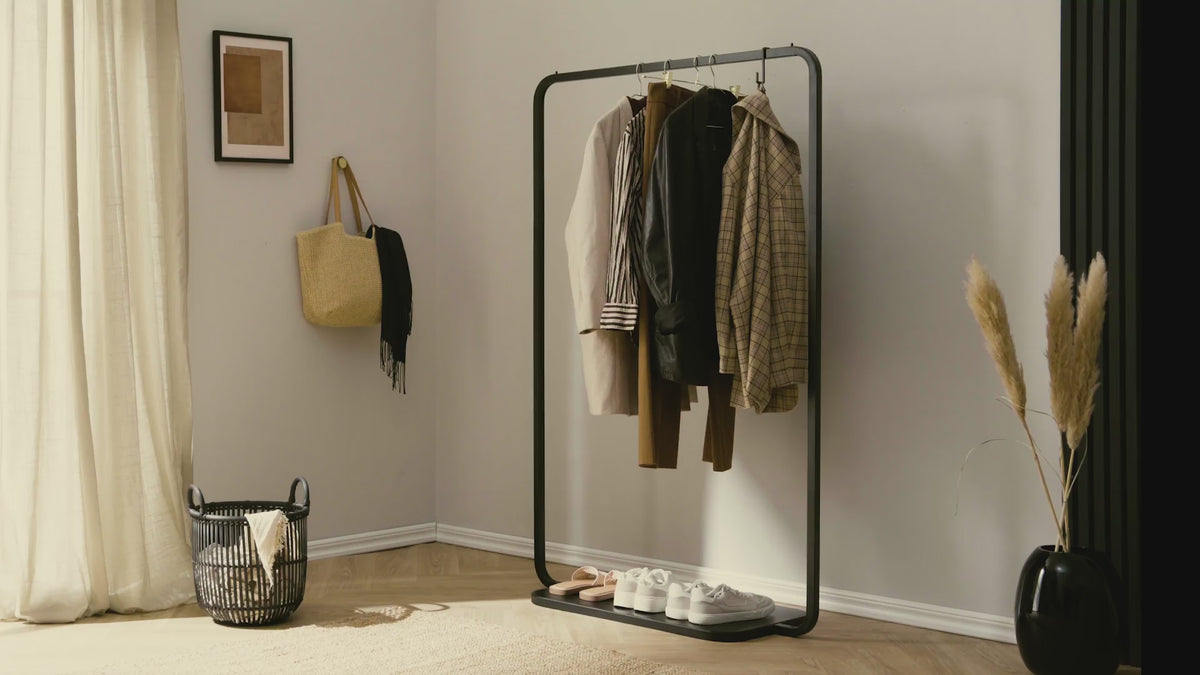 Charger la vidéo: Porte-manteau RADIUS
